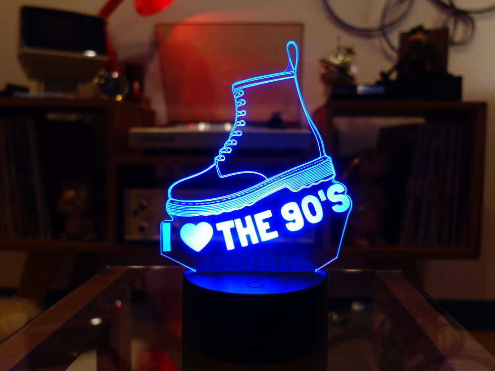 I Love the 90'S 3D Light Up Sign - Image 4