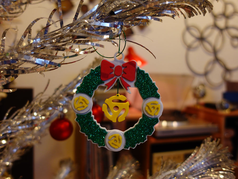Xmas 45 RPM Wreath Ornament - Image 7