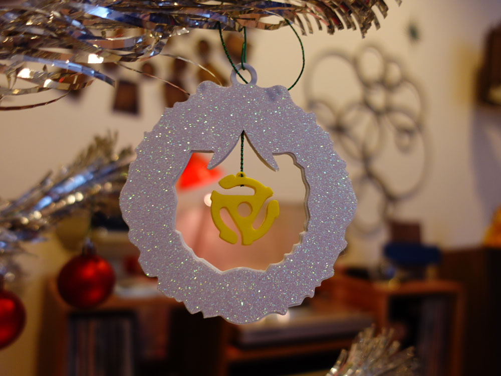 Xmas 45 RPM Wreath Ornament - Image 3