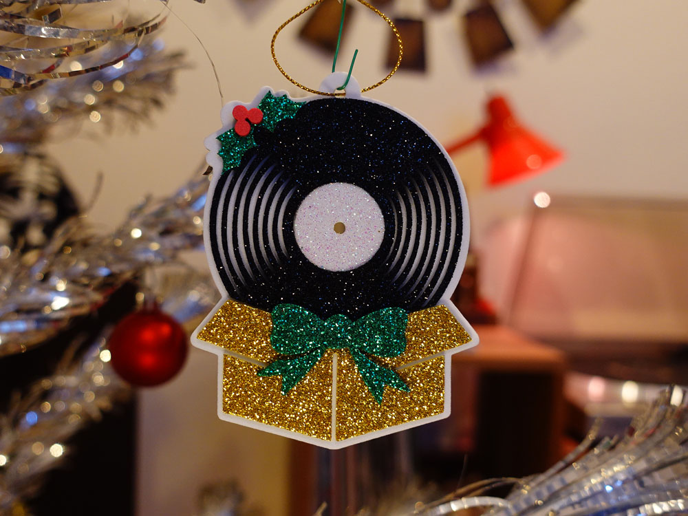 Vinyl Record in a Gift Box Ornament - Golden - Image 7