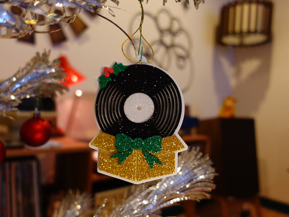 Vinyl Record in a Gift Box Ornament - Golden - Image 4