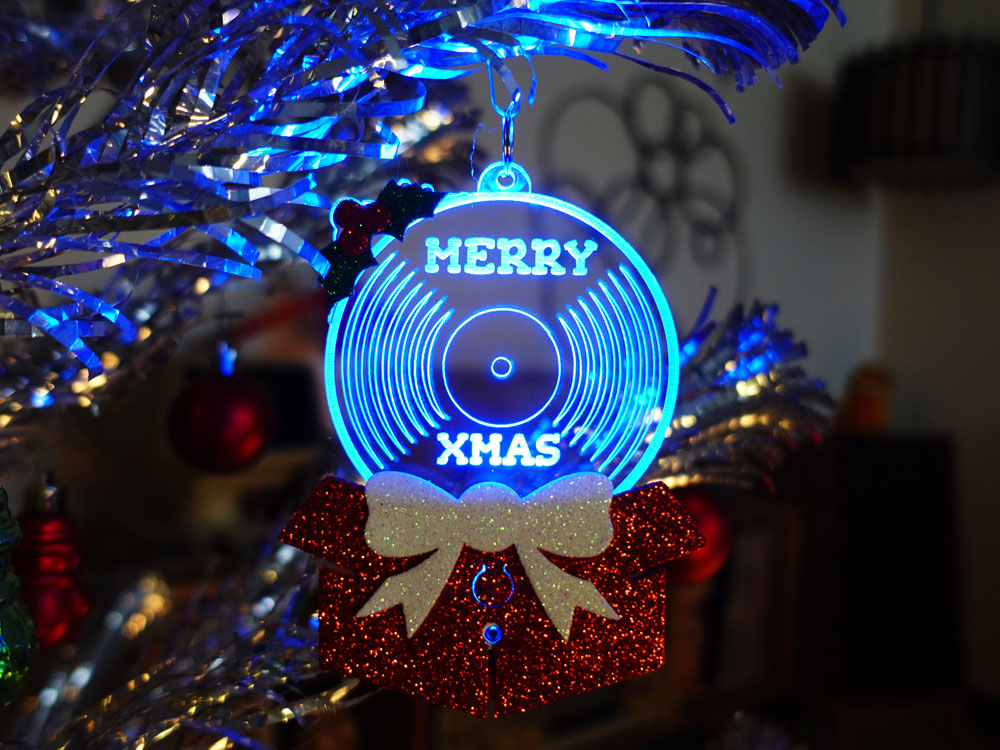 Merry Xmas - Vinyl Record in a Gift Box - 3D LED Ornament