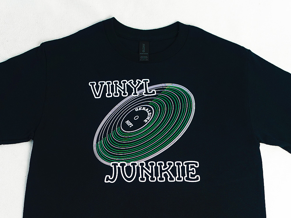 I'm a Vinyl Junkie | T-Shirt - Black